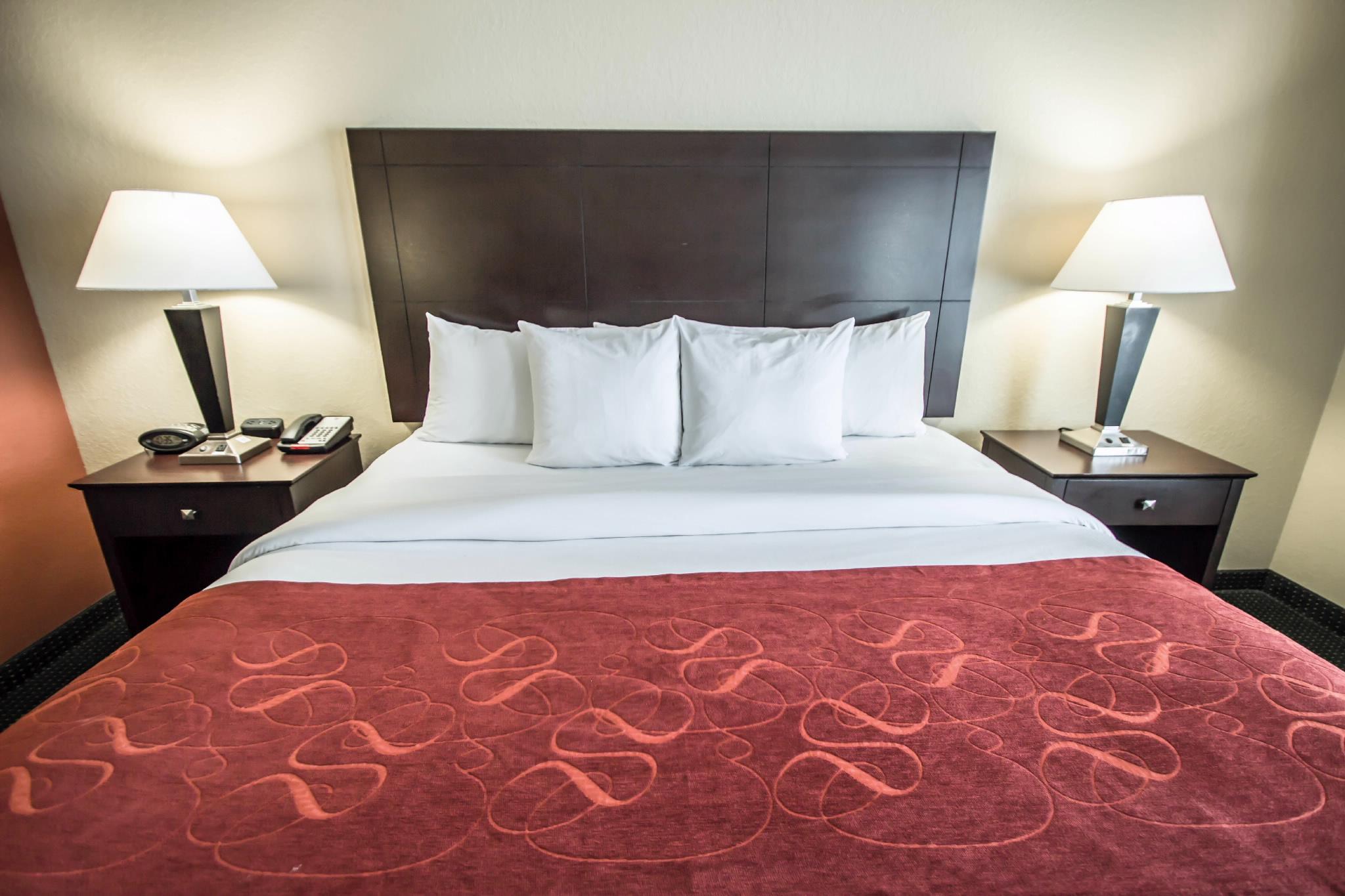 Comfort Suites Orlando Airport מראה חיצוני תמונה