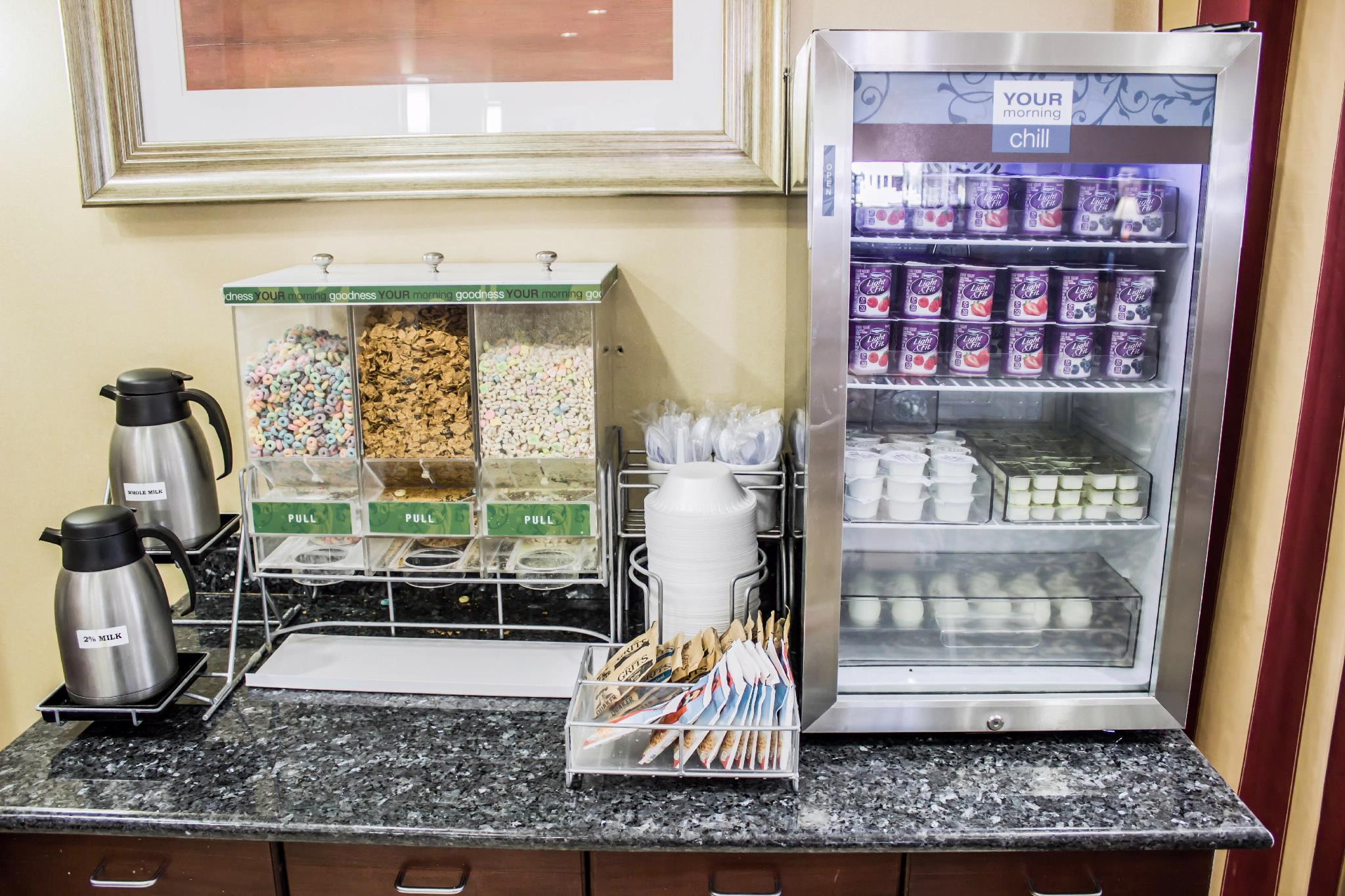 Comfort Suites Orlando Airport מראה חיצוני תמונה