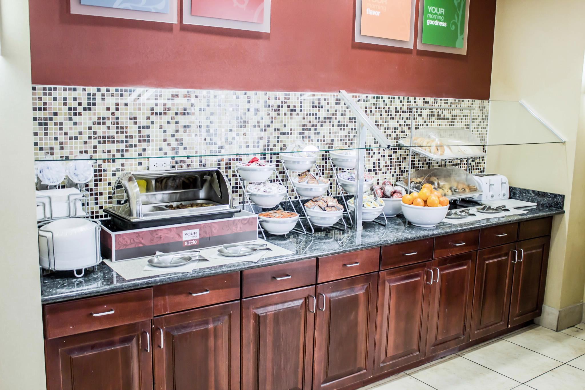 Comfort Suites Orlando Airport מראה חיצוני תמונה