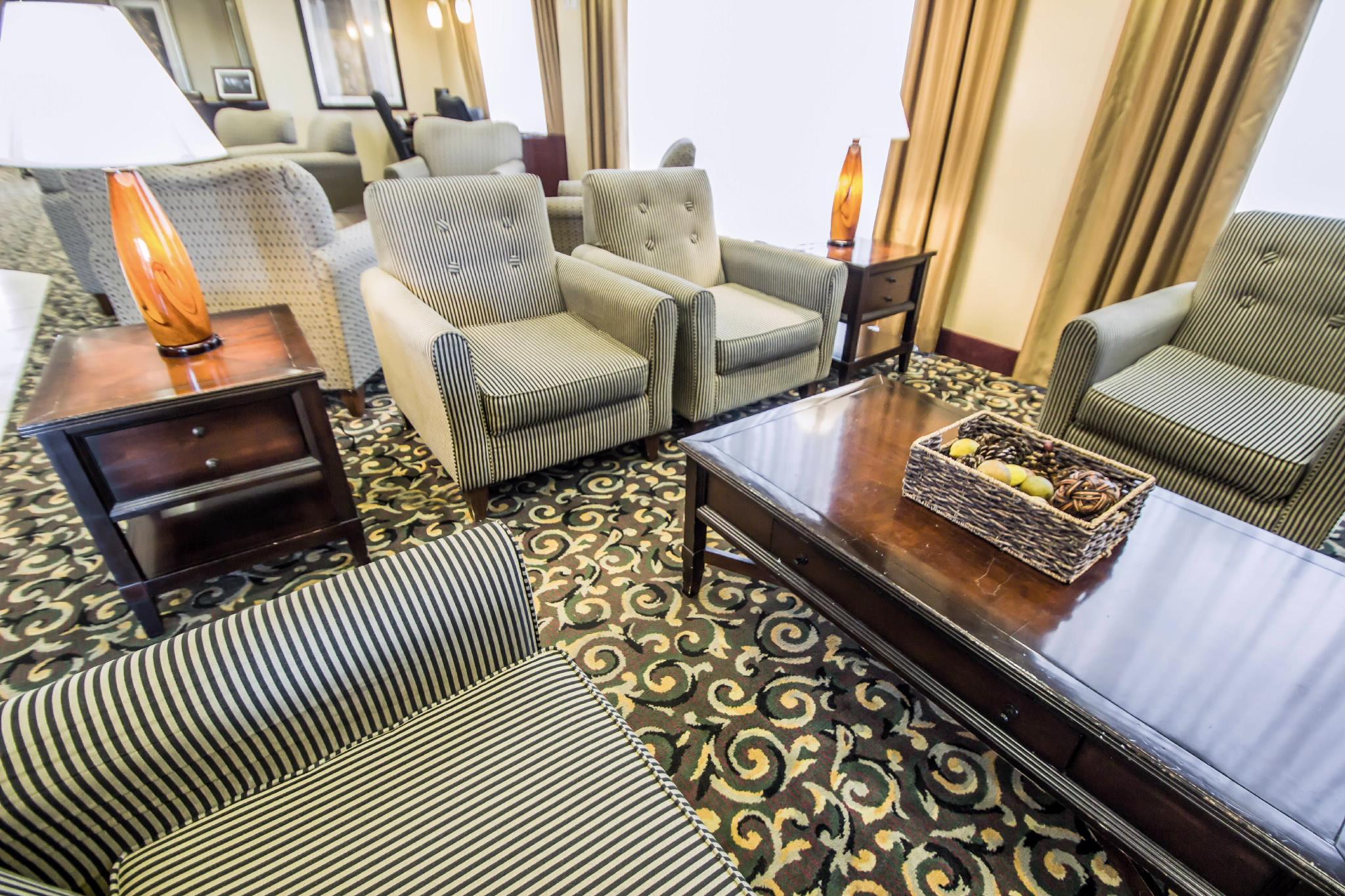 Comfort Suites Orlando Airport מראה חיצוני תמונה